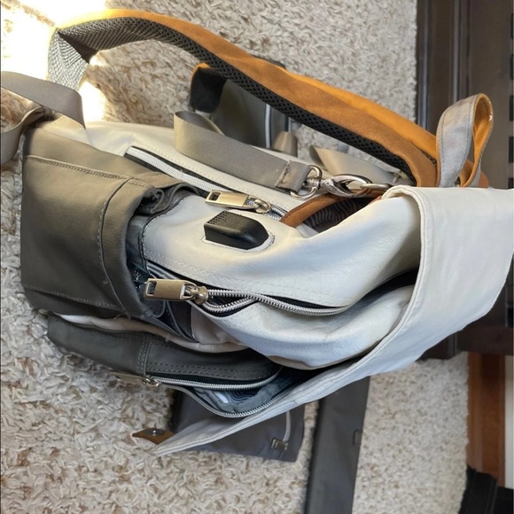 Sleepy panda big diaper bag - Picture 5 of 6